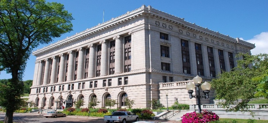 Duluth Courthouse Gardens